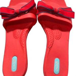 OKA b. Red Sandals with Bow Accent